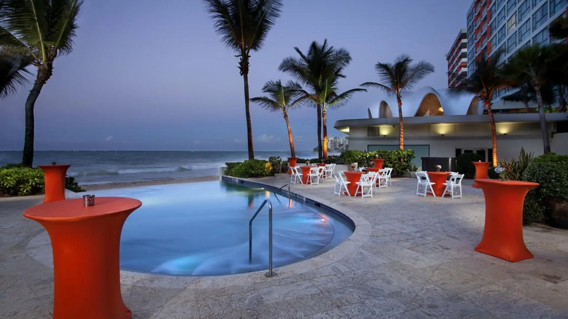 La Concha Renaissance San Juan Resort 4*,
